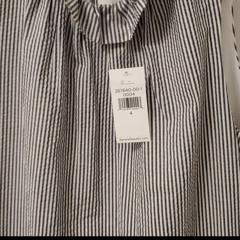 Dress - Picture 5 of 5